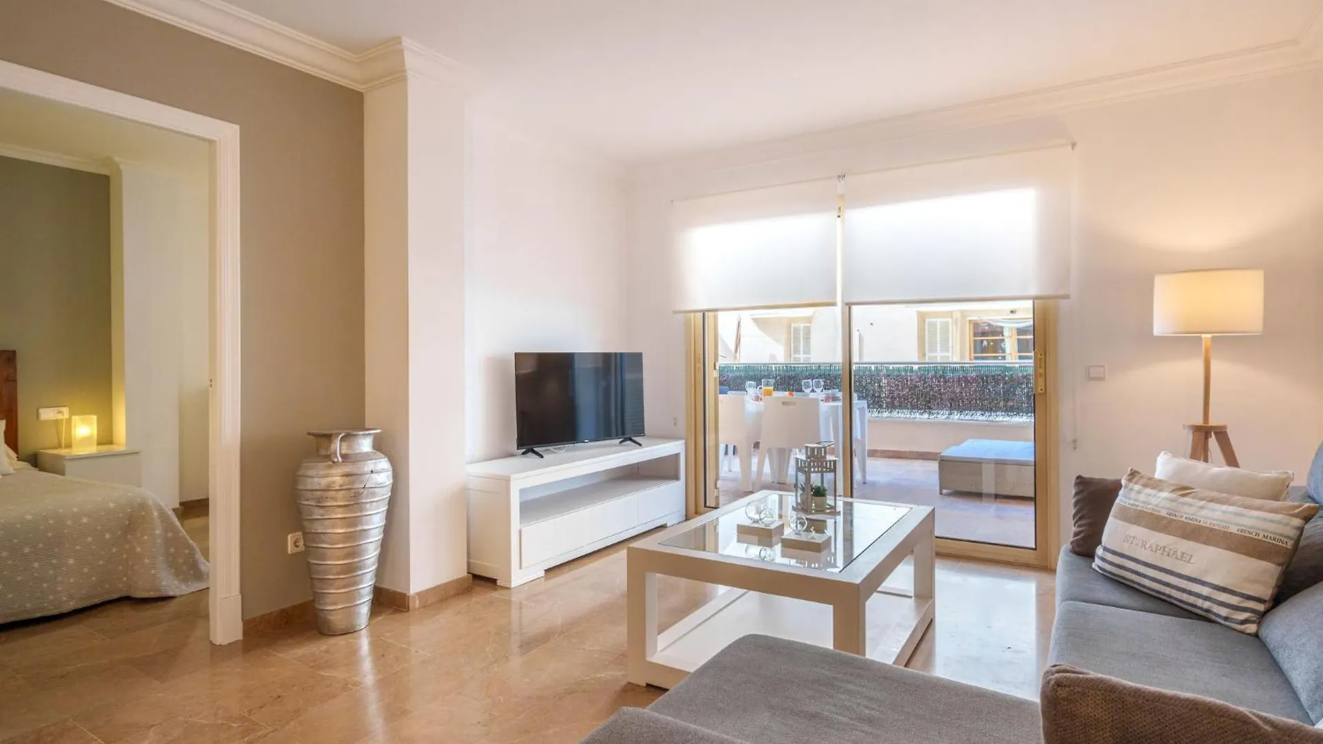 Apartment Maritimo By Interhome 阿尔库迪亚港 西班牙